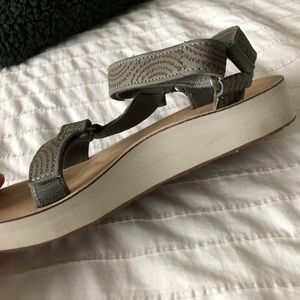 Teva Midform Universal Geometric - Desert Sage